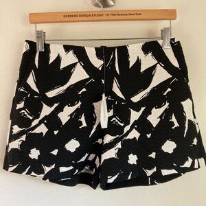 New Banana Republic women’s shorts